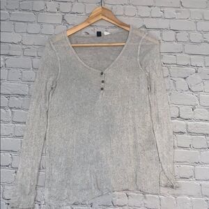 👚 Urban Outfitters: BDG Oversized Long-Sleeved Top - Size XS